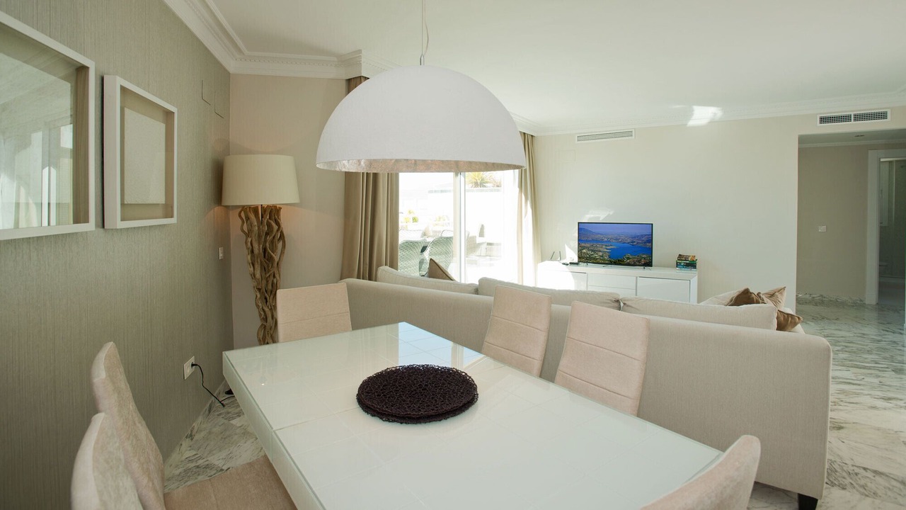 Photo of Livingroom in Golden Mile