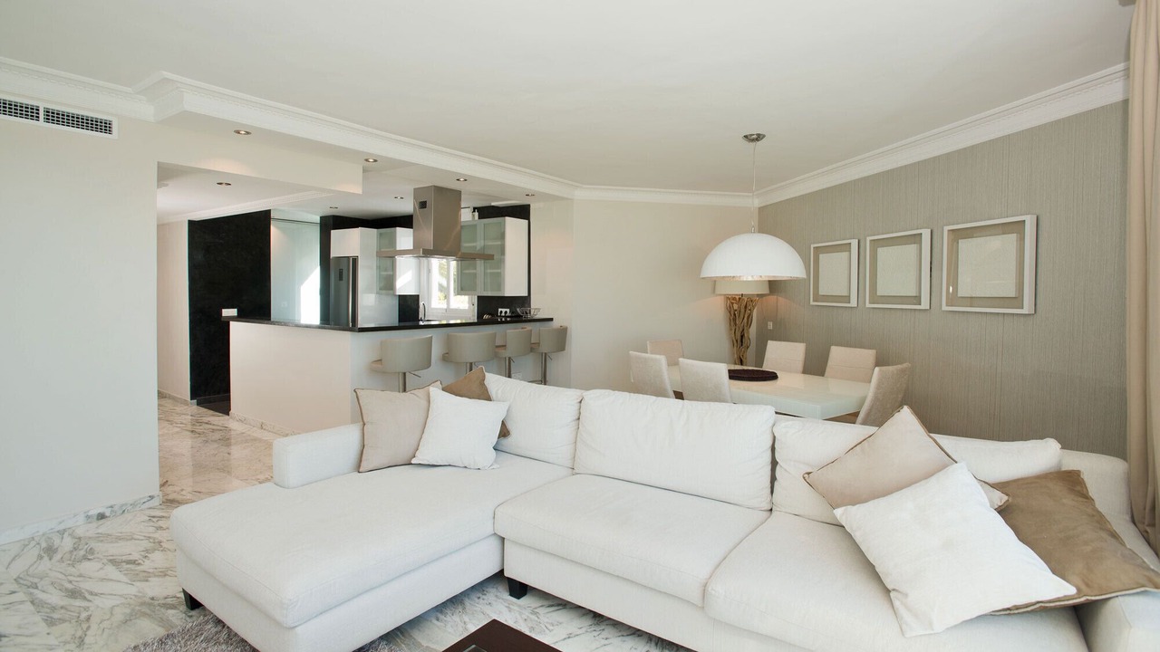 Photo of Livingroom in Golden Mile