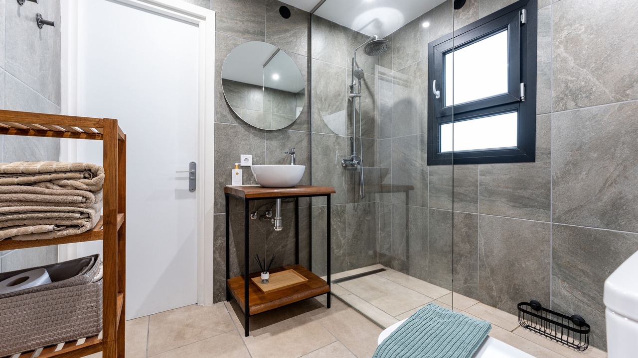Photo of Bathroom in Carib Playa
