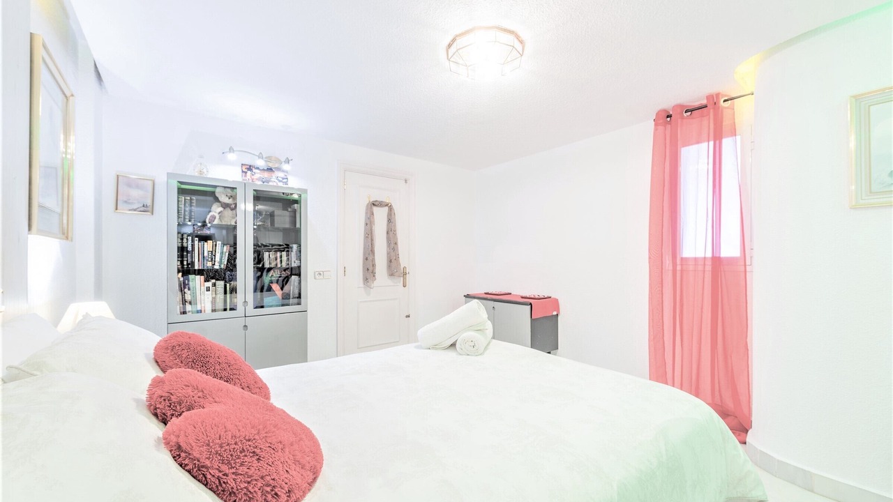 Photo of Bedroom in Marbella City Centre