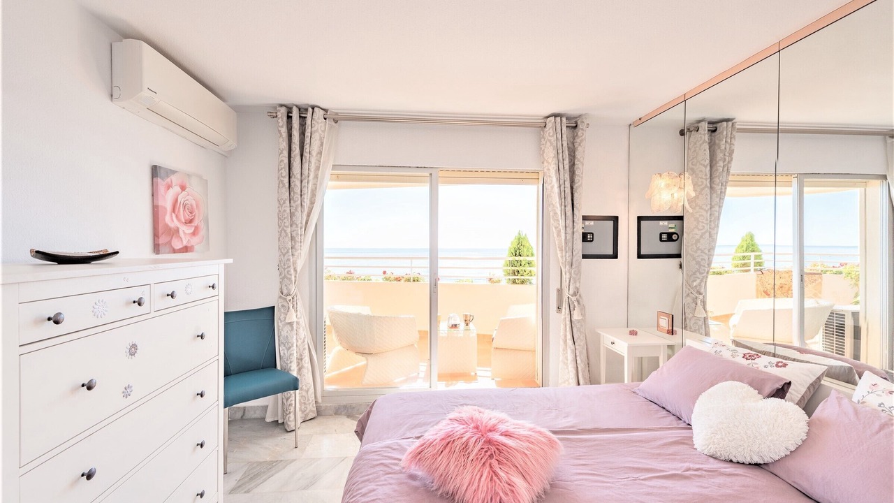 Photo of Bedroom in Marbella City Centre