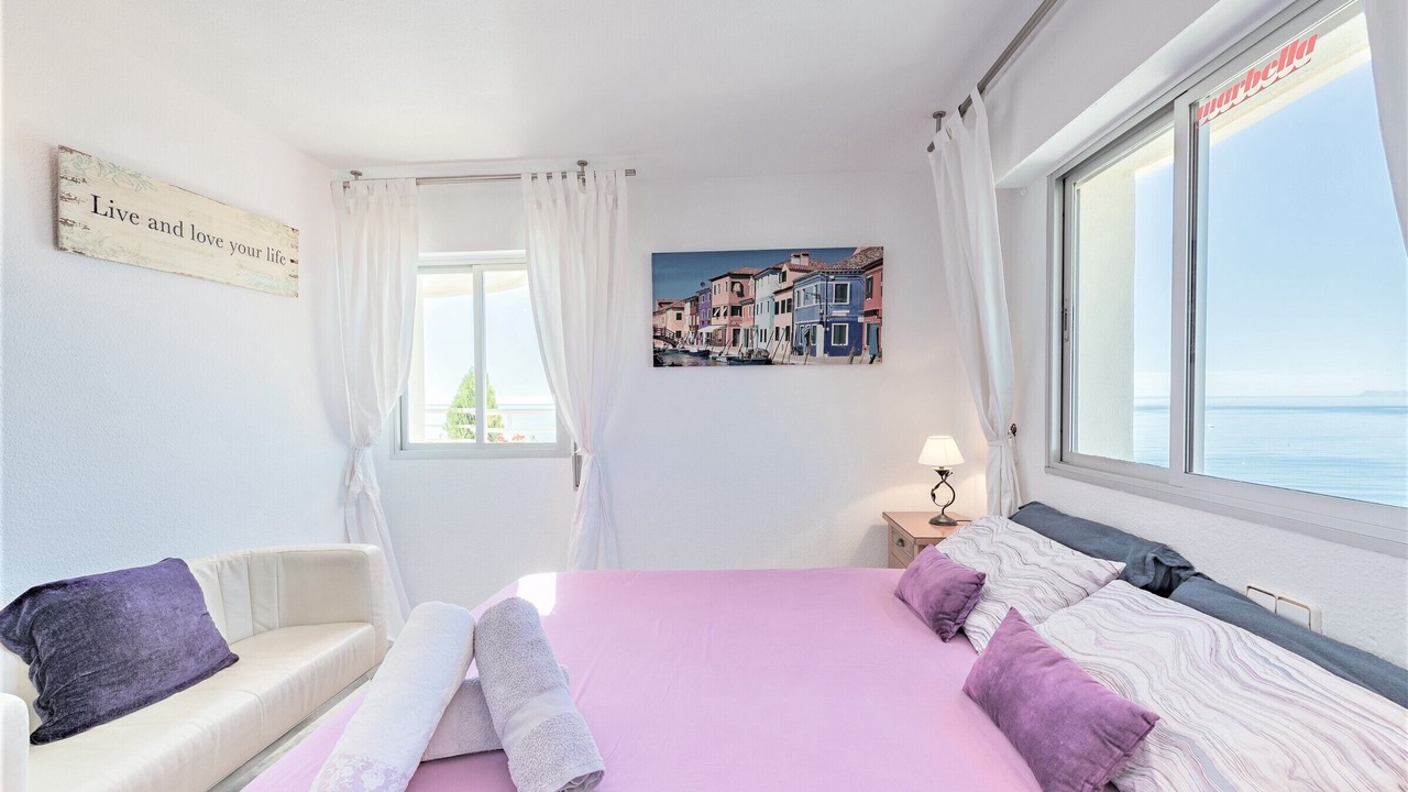 Photo of Bedroom in Marbella City Centre