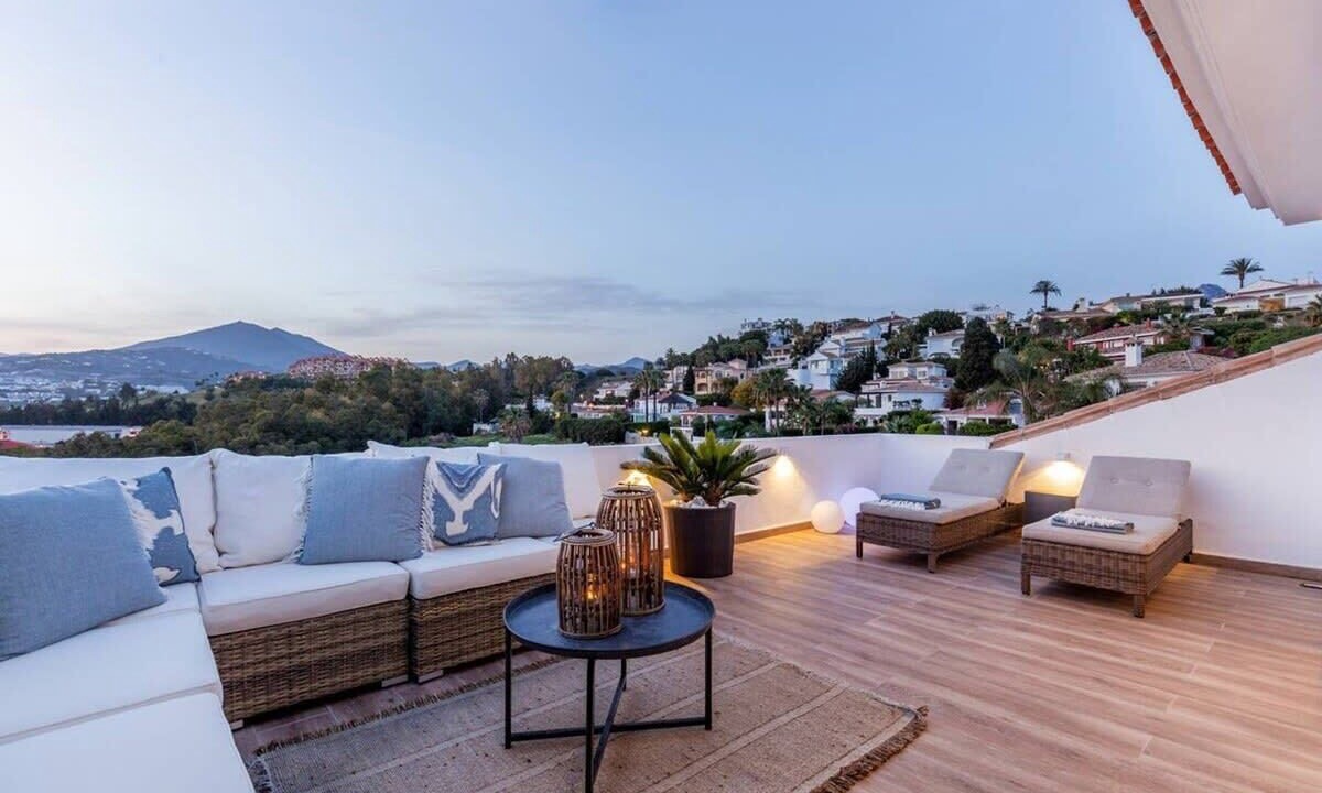 Photo of Patio Balcony in Nueva Andalucia