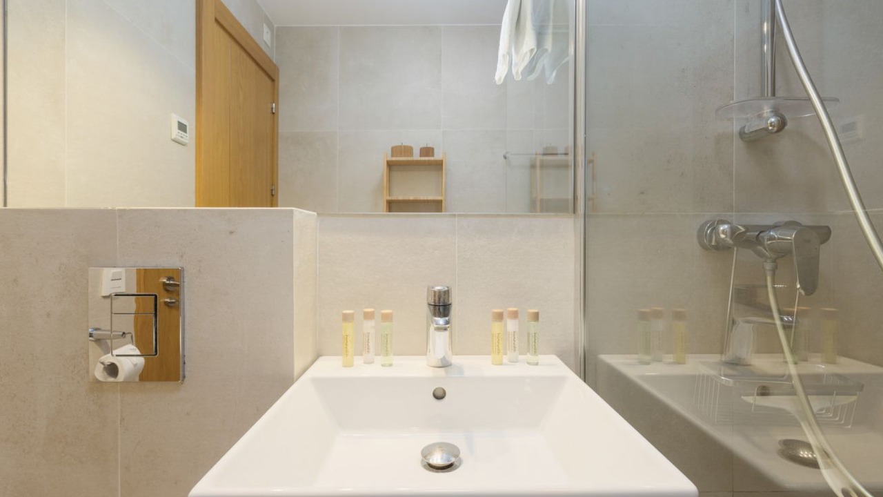 Photo of Bathroom in Urbanizacion Costabella