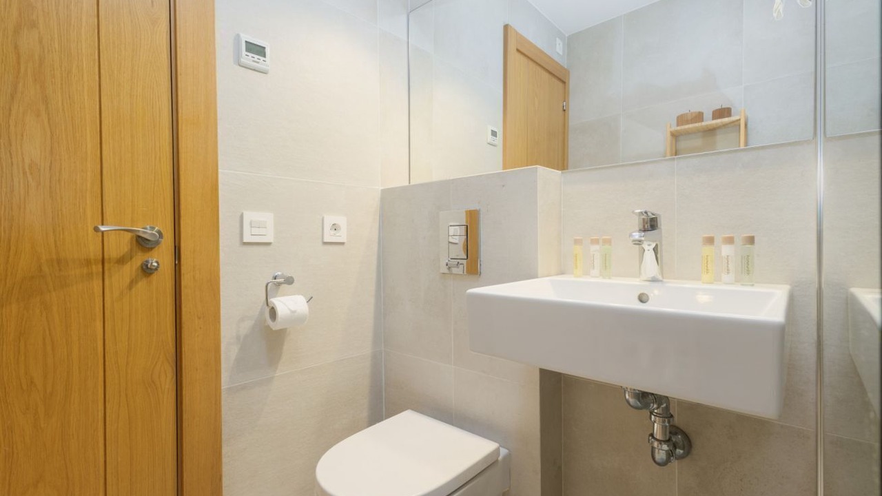Photo of Bathroom in Urbanizacion Costabella