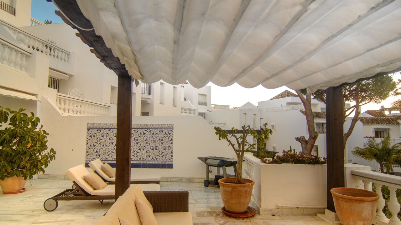 Photo of Patio Balcony in Nikki Beach