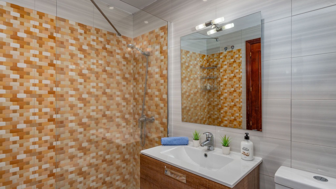 Photo of Bathroom in Marbella City Centre