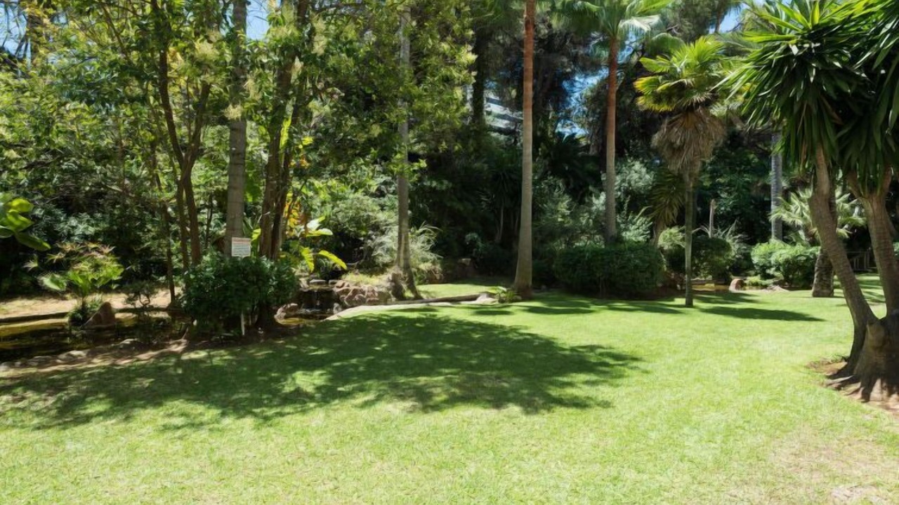 Photo of Outdoor in Golden Mile