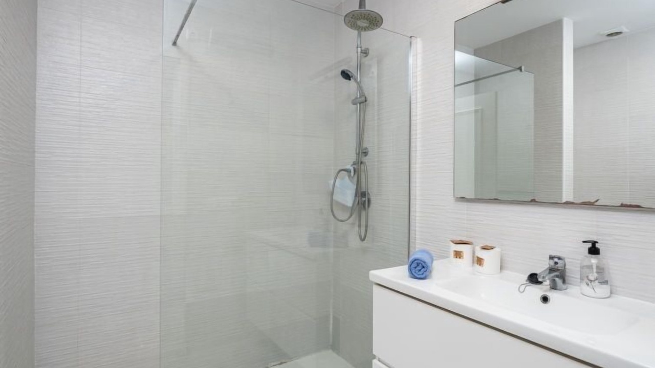 Photo of Bathroom in Golden Mile
