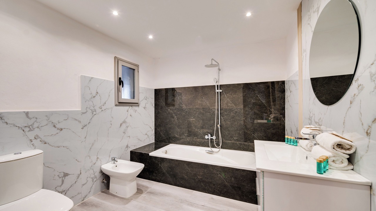 Photo of Bathroom in Puerto Banus
