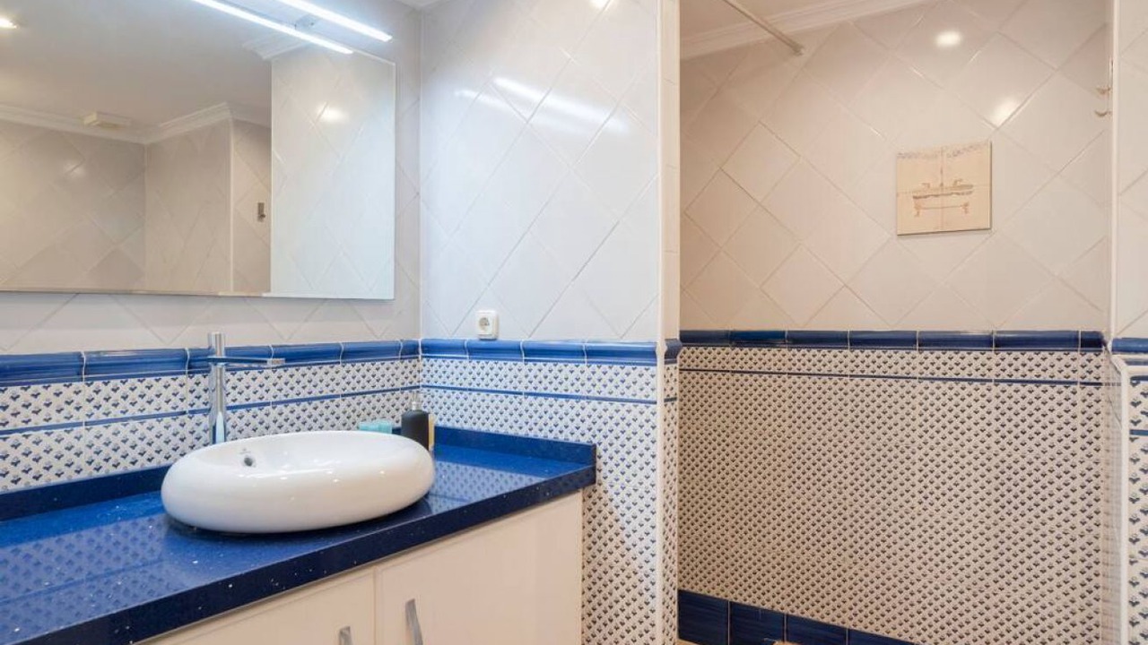 Photo of Bathroom in Golden Mile