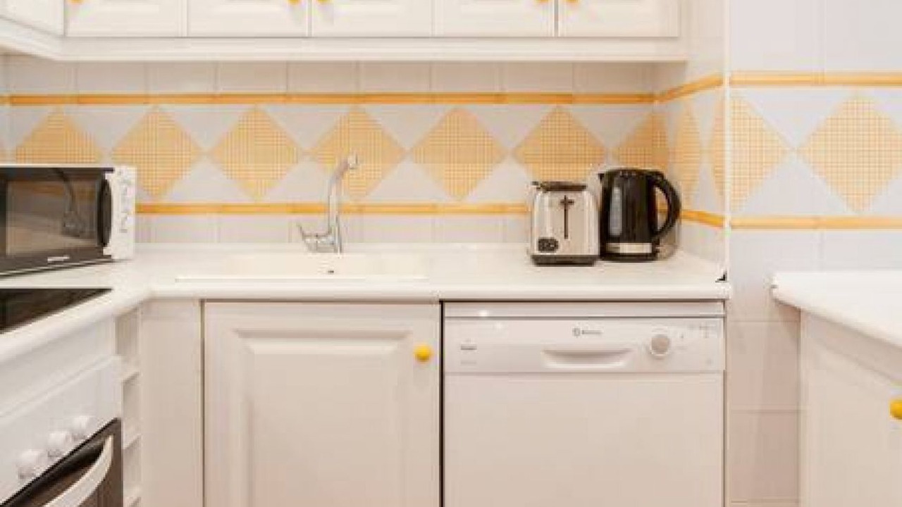 Photo of Kitchen in Golden Mile