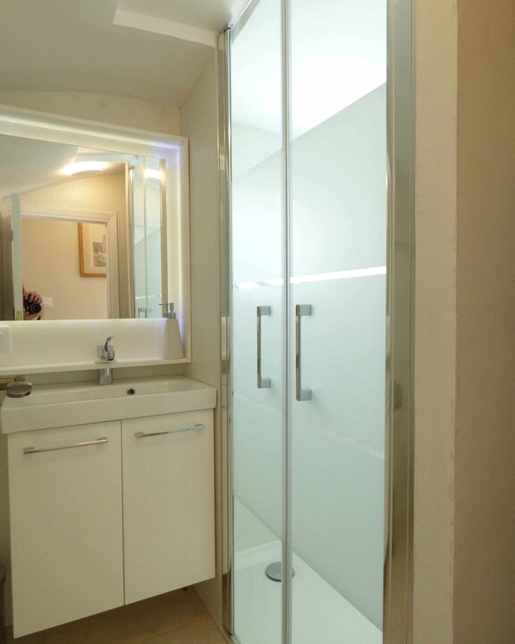 Photo of Bathroom in Artola