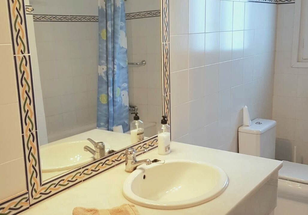 Photo of Bathroom in Urbanizacion Hacienda las Chapas