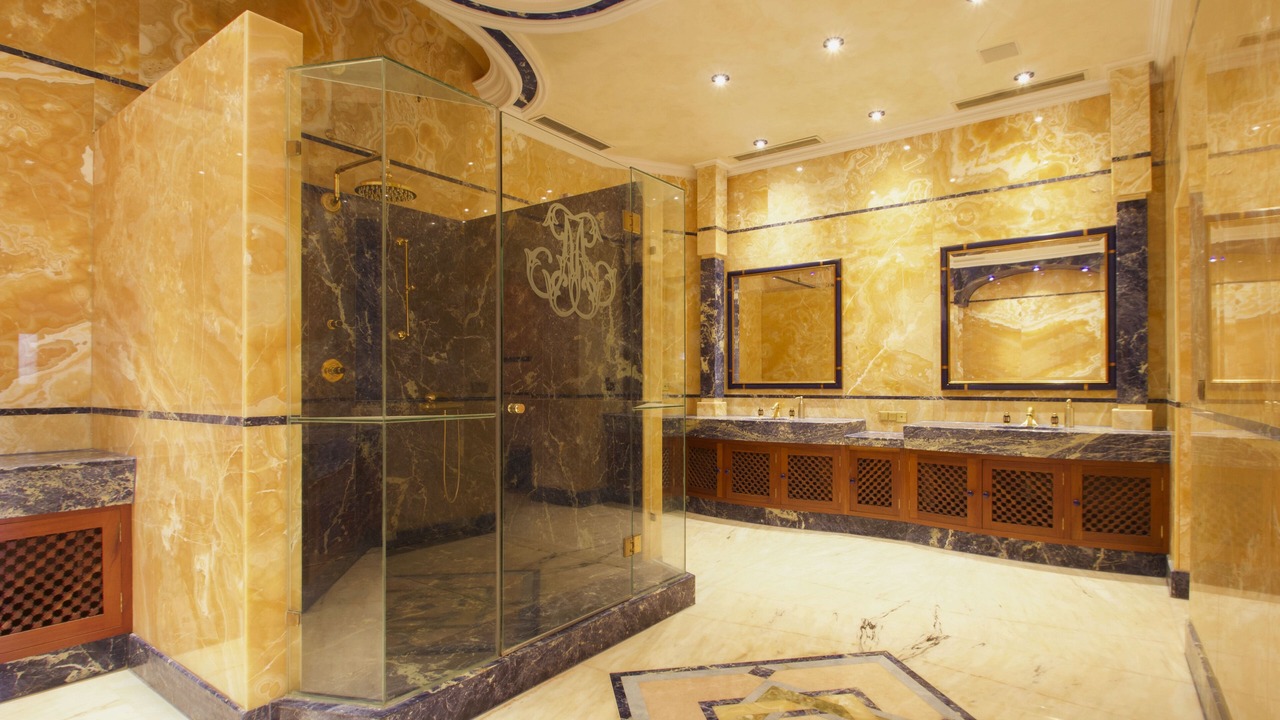 Photo of Bathroom in Golden Mile