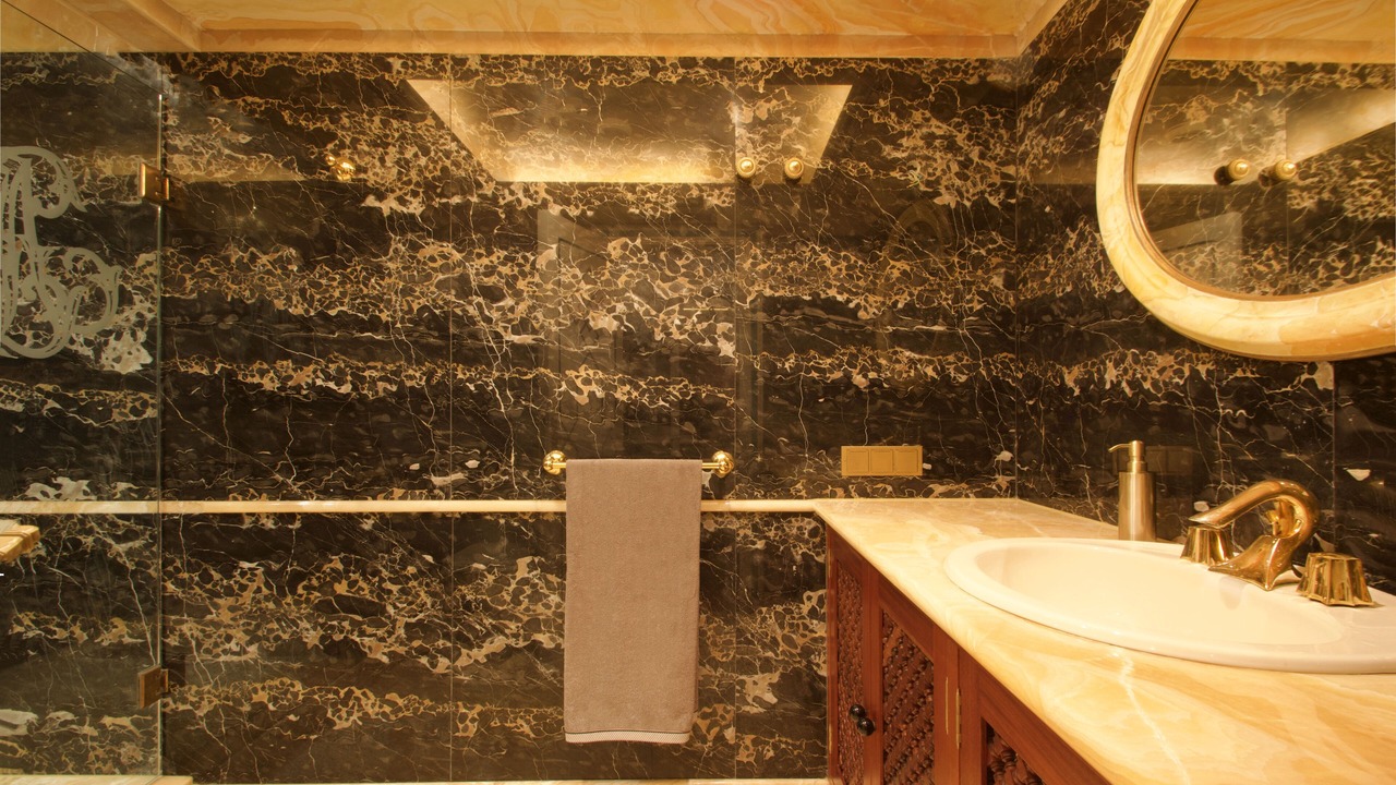 Photo of Bathroom in Golden Mile
