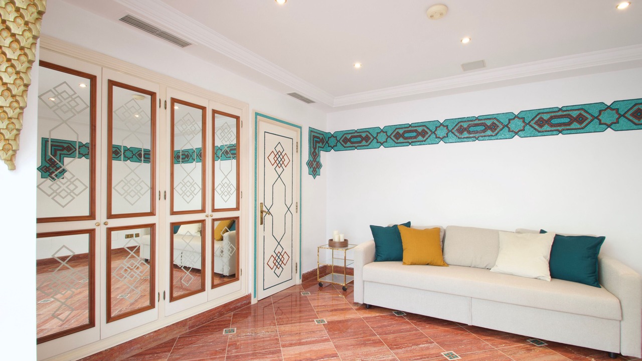 Photo of Livingroom in Golden Mile