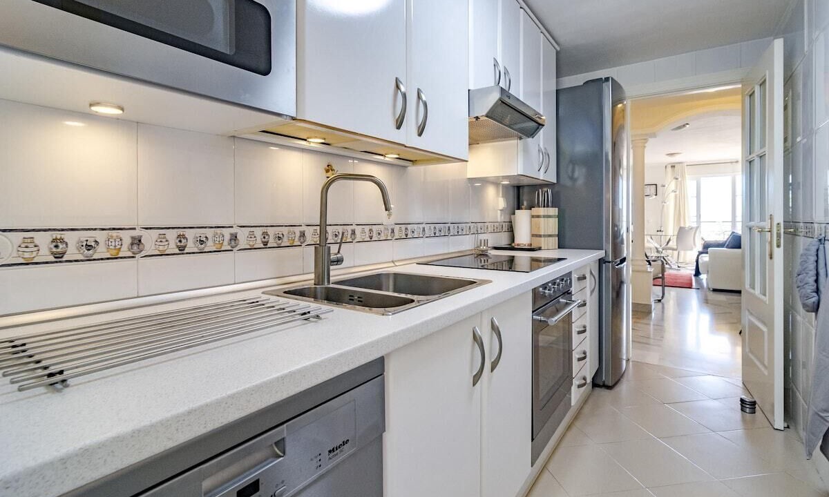 Photo of Kitchen in Nueva Andalucia