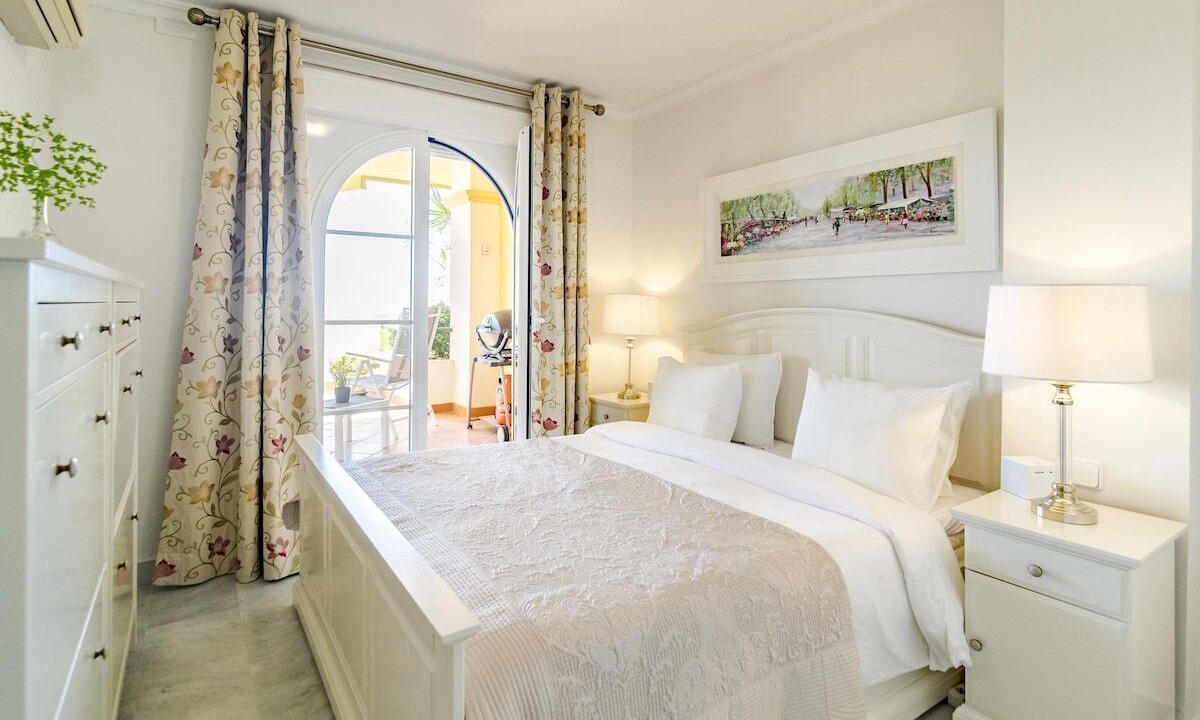 Photo of Bedroom in Nueva Andalucia