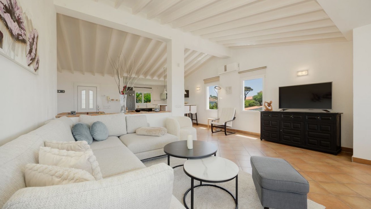 Photo of Livingroom in Urbanizacion Costabella