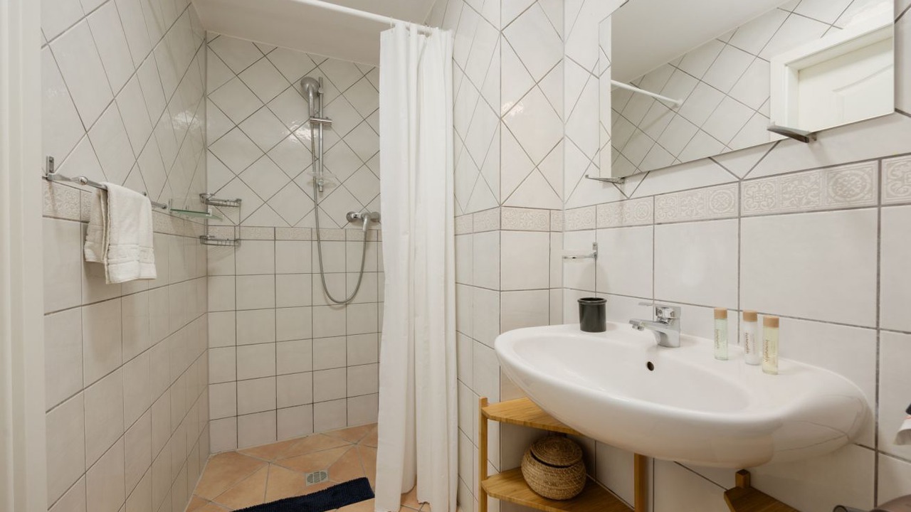 Photo of Bathroom in Urbanizacion Costabella