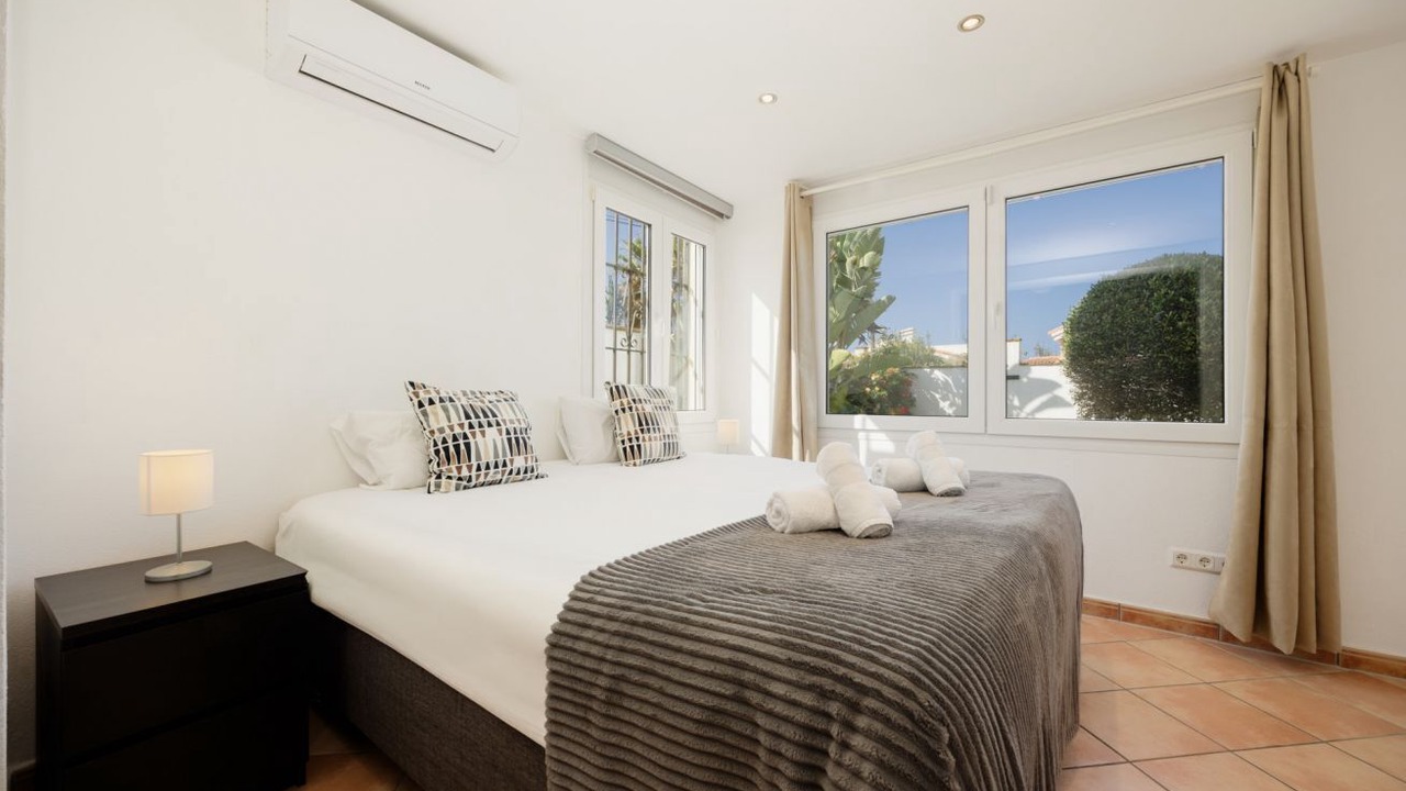 Photo of Bedroom in Urbanizacion Costabella