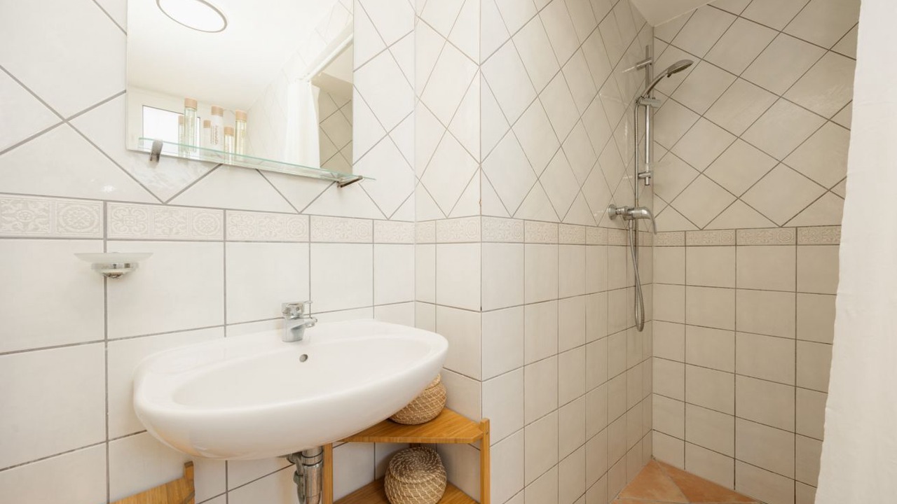 Photo of Bathroom in Urbanizacion Costabella
