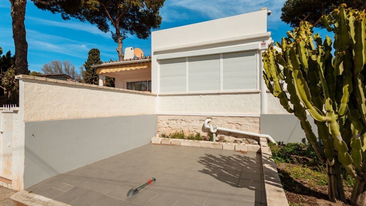 Photo of Outdoor in Urbanizacion Costabella