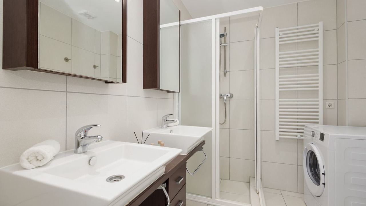 Photo of Bathroom in Urbanizacion Costabella