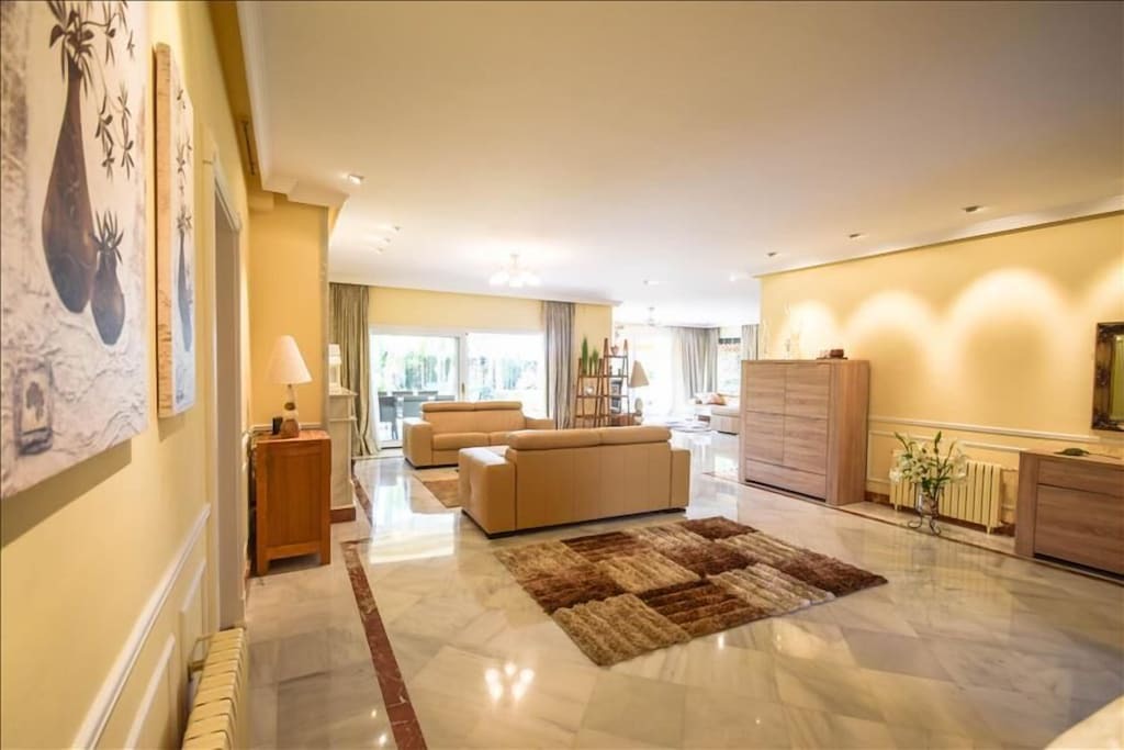 Photo of Livingroom in Urbanizacion Marbessa