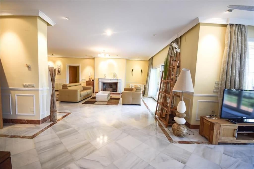 Photo of Livingroom in Urbanizacion Marbessa