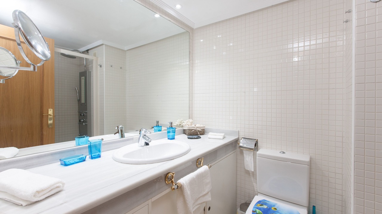 Photo of Bathroom in Carib Playa