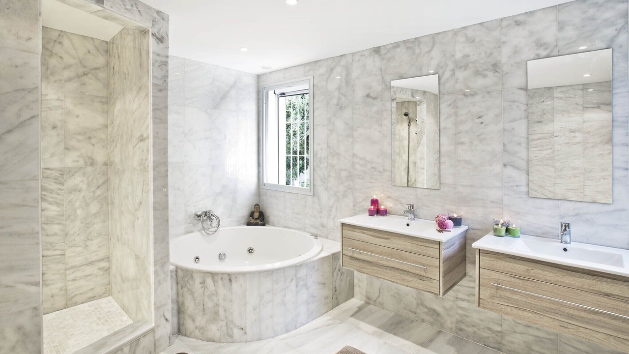 Photo of Bathroom in Urbanizacion Marbessa
