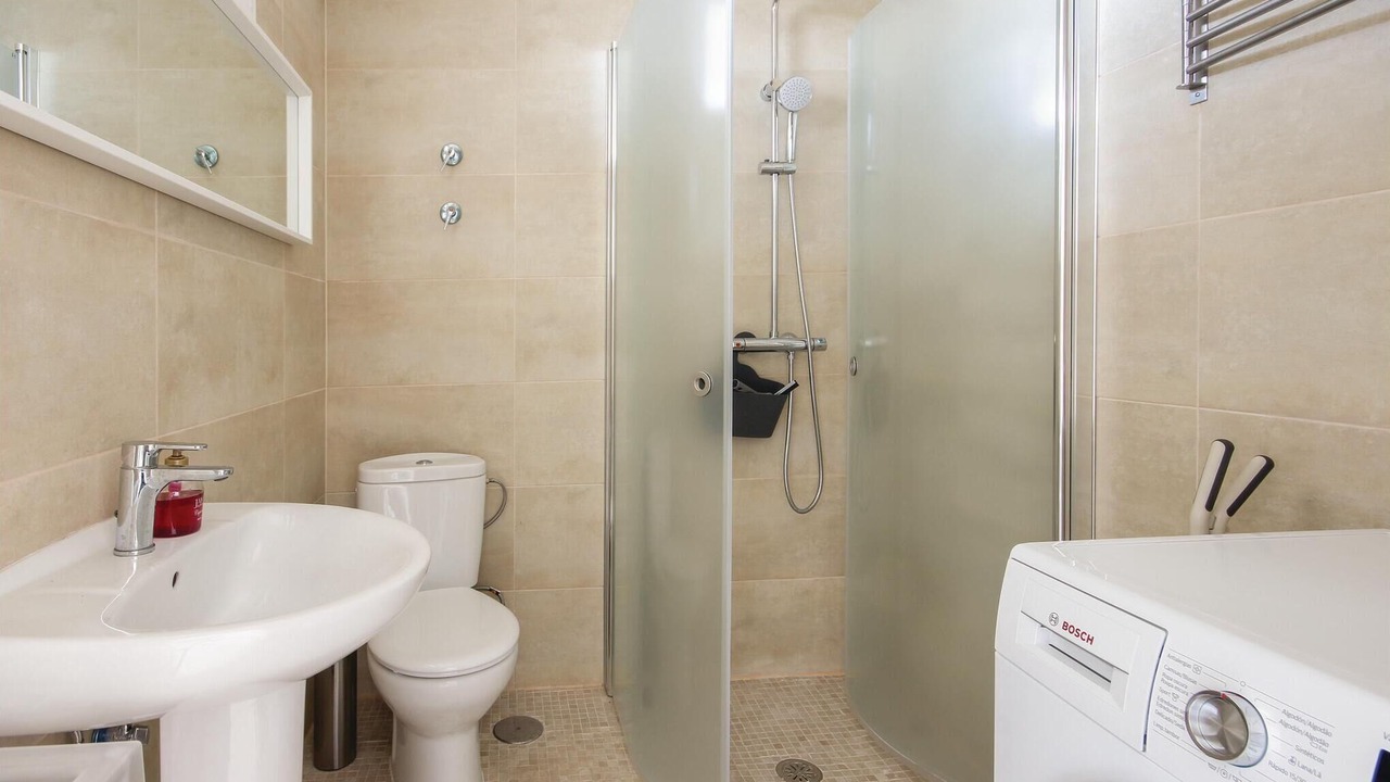 Photo of Bathroom in Urbanizacion Marbessa