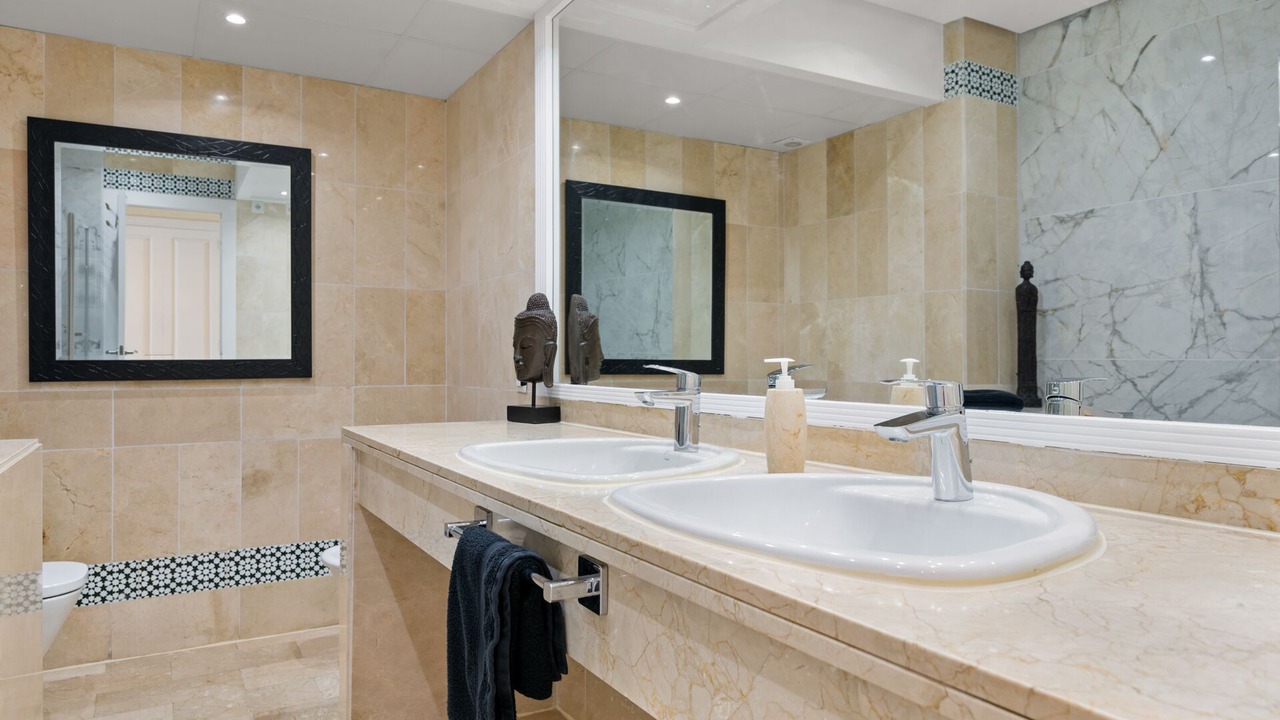 Photo of Bathroom in Puerto Banus