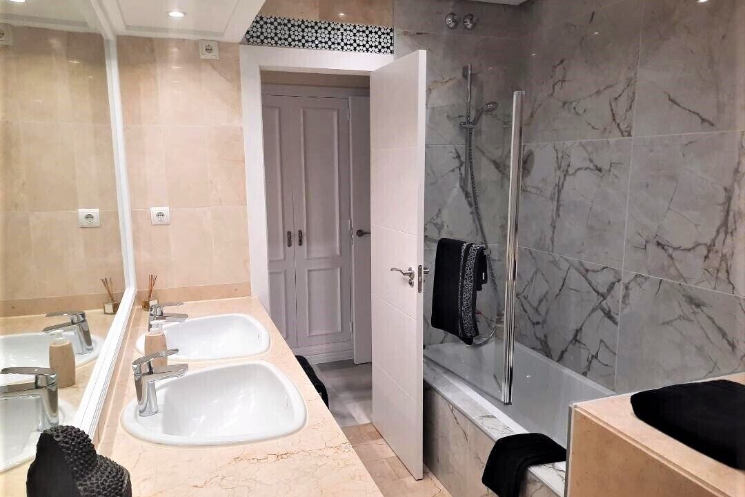 Photo of Bathroom in Puerto Banus