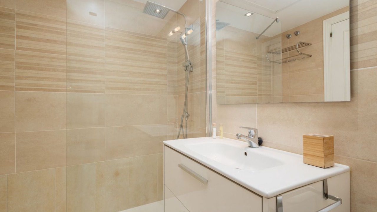 Photo of Bathroom in Urbanizacion Costabella