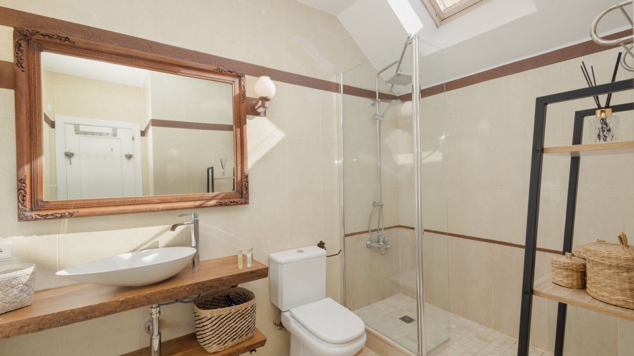 Photo of Bathroom in Urbanizacion Costabella