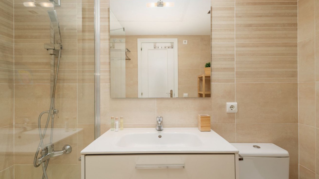 Photo of Bathroom in Urbanizacion Costabella