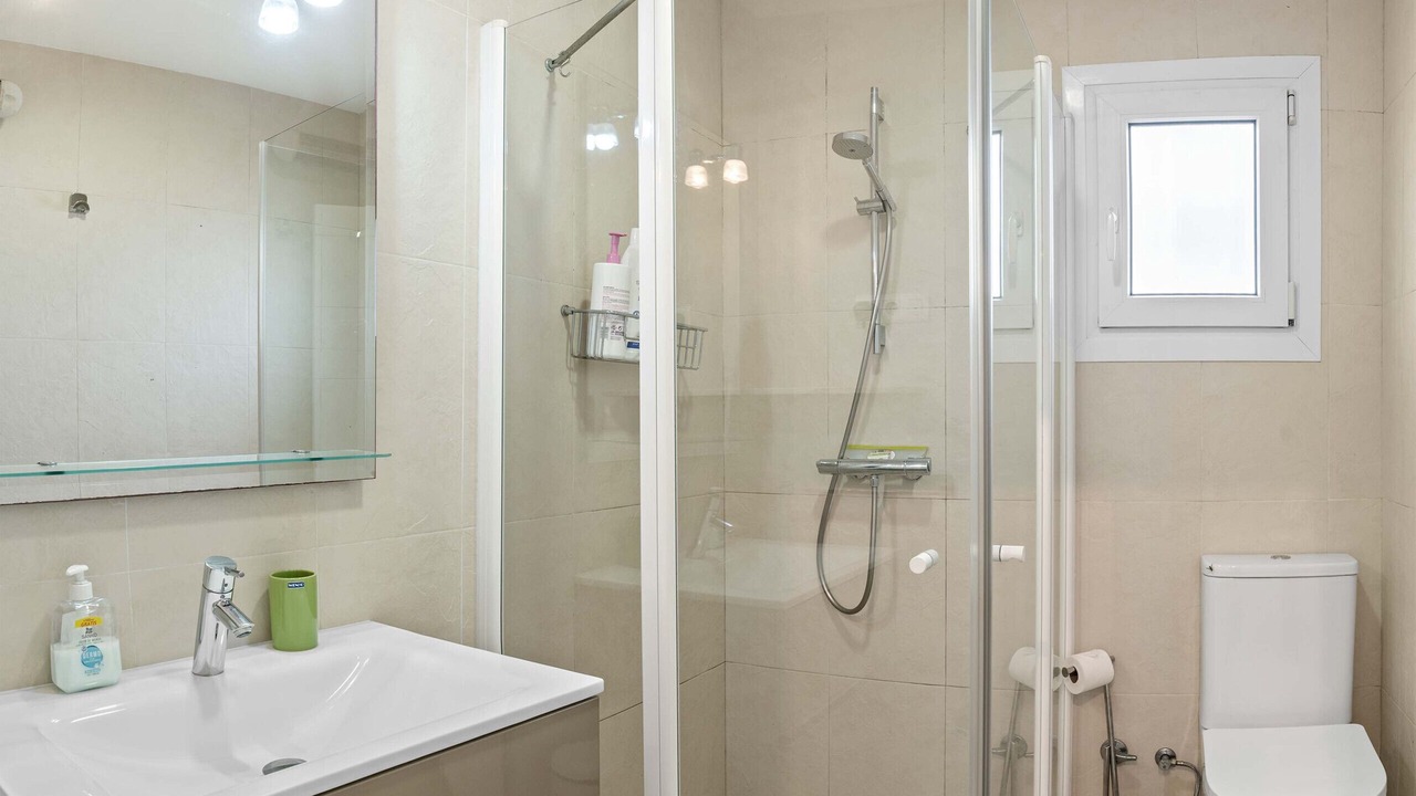 Photo of Bathroom in Urbanizacion Marbessa