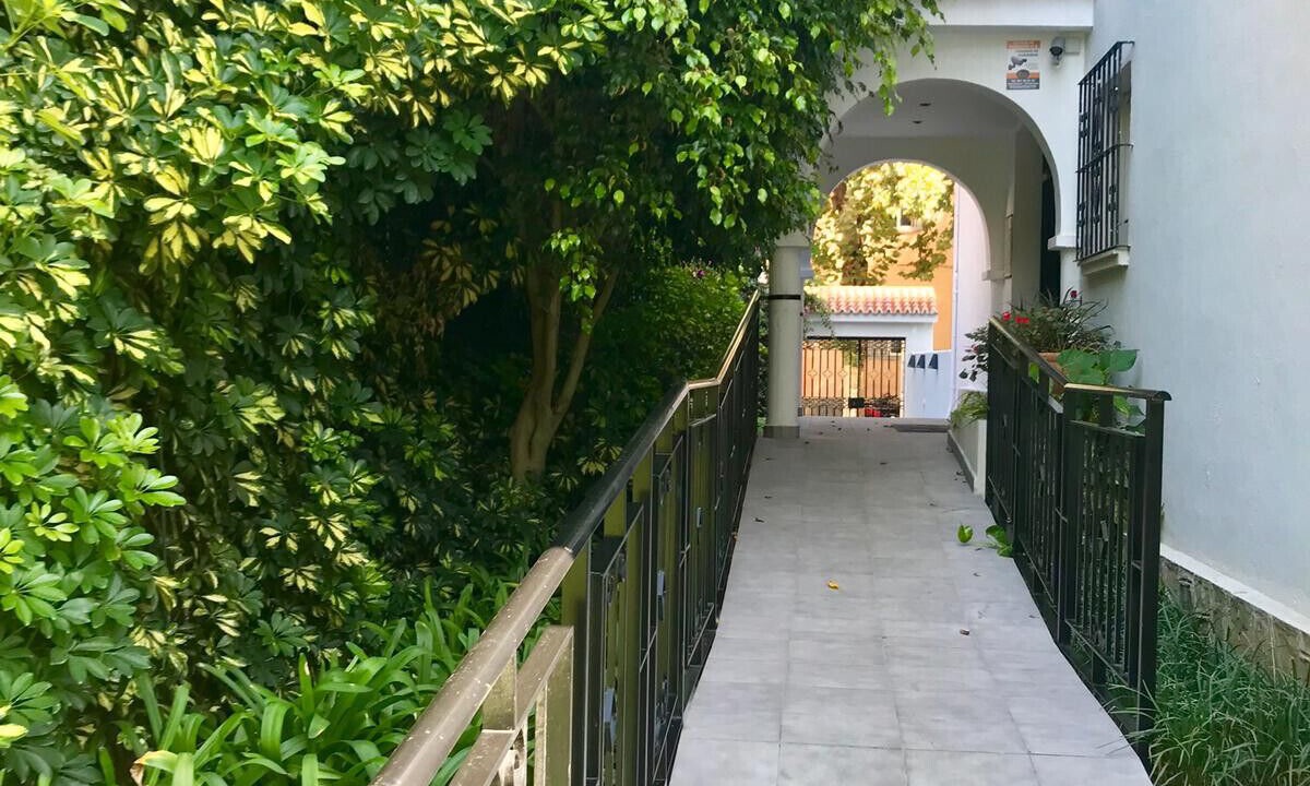 Photo of Outdoor in Golden Mile