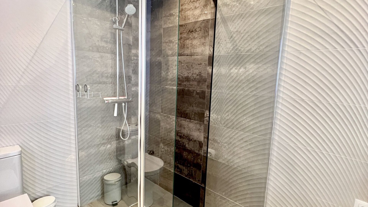Photo of Bathroom in Golden Mile