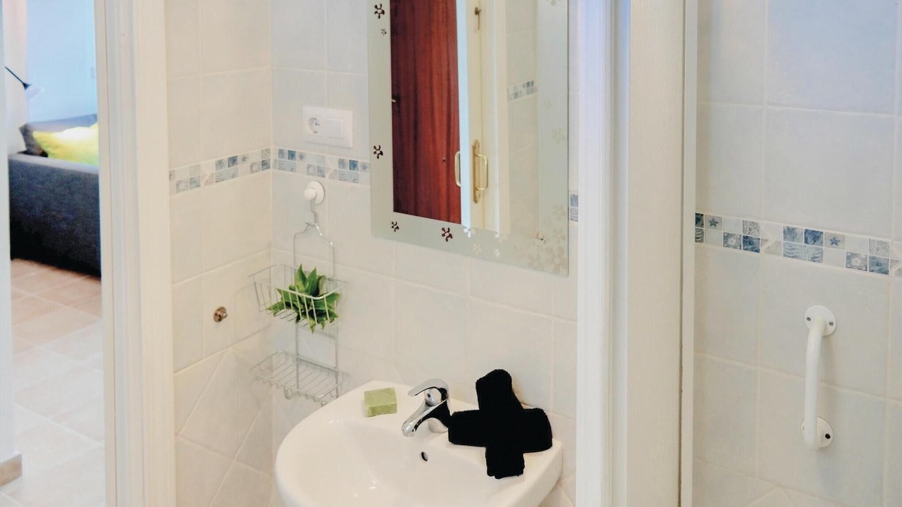 Photo of Bathroom in Urbanizacion Marbessa