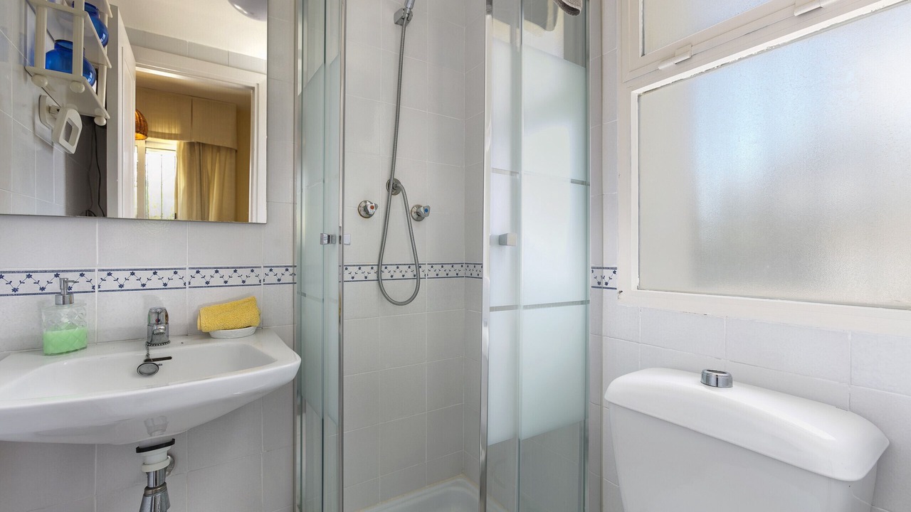 Photo of Bathroom in Golden Mile
