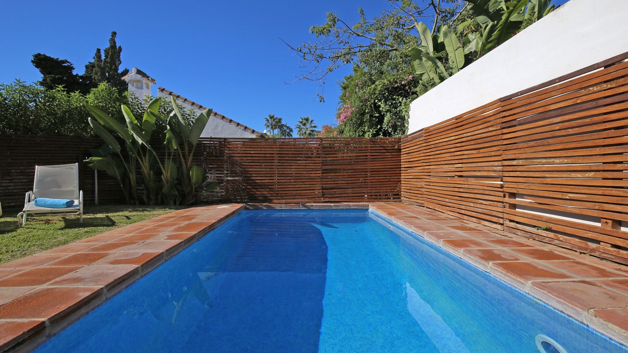 Photo of Outdoor in Golden Mile