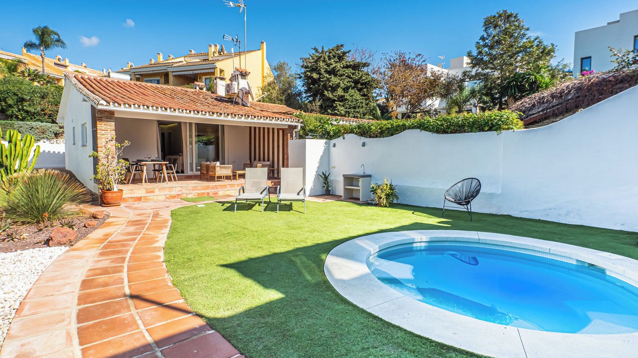 Photo of Outdoor in Urbanizacion Costabella