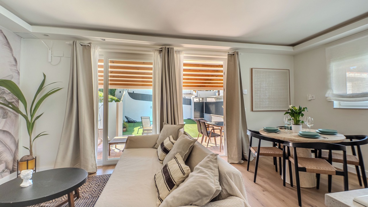 Photo of Livingroom in Urbanizacion Costabella
