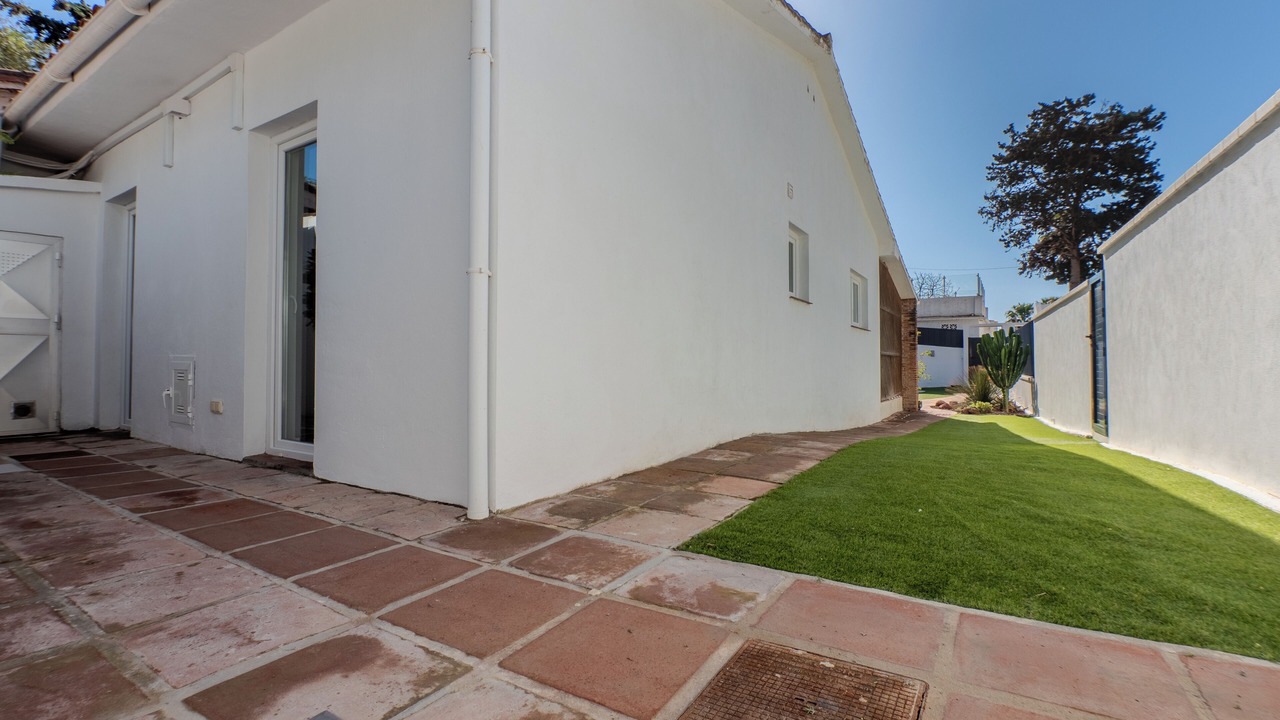Photo of Outdoor in Urbanizacion Costabella