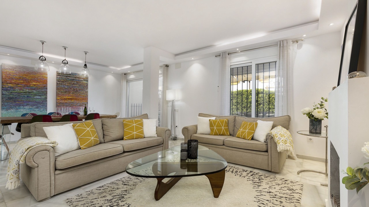 Photo of Bedroom in Golden Mile