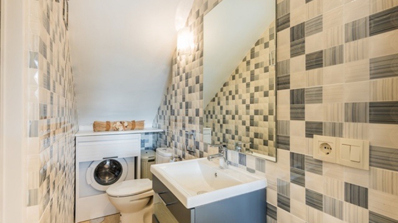 Photo of Bathroom in Urbanizacion Hacienda las Chapas
